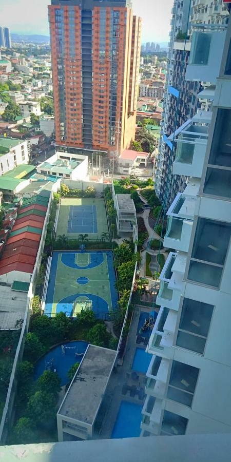 Cubao Manhattanheights Unit14K Tower D, Studio Manila Exterior photo